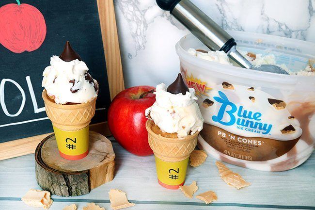 How to make Back to School Ice Cream Cupcake Cones <a href="/CurlyCraftyMom/">Carrie</a> buff.ly/2vn6AZY