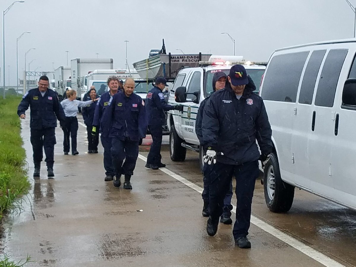 MiamiDadeFire's tweet image. #FLTF1 making their way to the area ravaged by #HurricaneHarvey