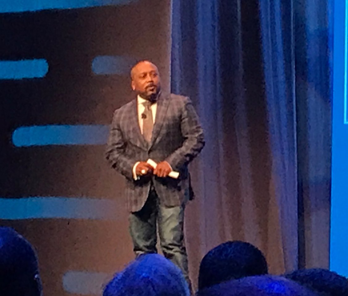 vinayspai's tweet photo. .@TheSharkDaymond shares stories of entrepreneurship & his 5 shark points for success @FirstData #CommerceConnect17 https://t.co/xDjCrYzmz6