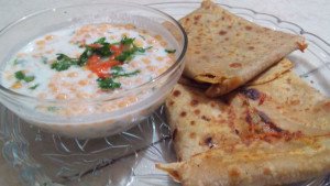 Nanda_Kishor_B's tweet photo. @Shreeraksha99 @SBKanthila #AlooParota with dahi 😋😋😋
#ForgetDiet 💪
#ProtectWithPen https://t.co/EX1D9HxG24