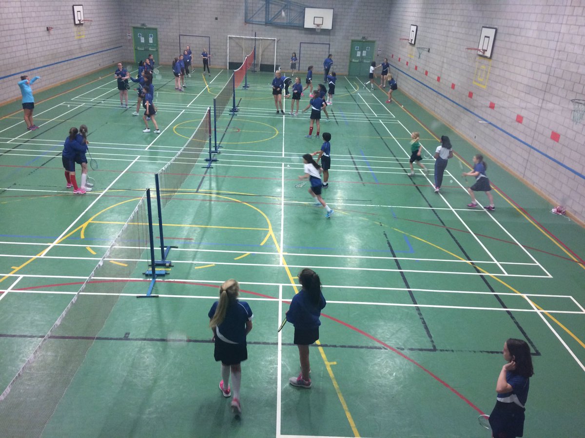 stgeorges_sport's tweet photo. Looks like our P6-L4 girls have been inspired by @KirstyGilmourr from @2017BWC with record numbers at first 🏸 club of the session! #teamstgs https://t.co/7f3WB87w1C