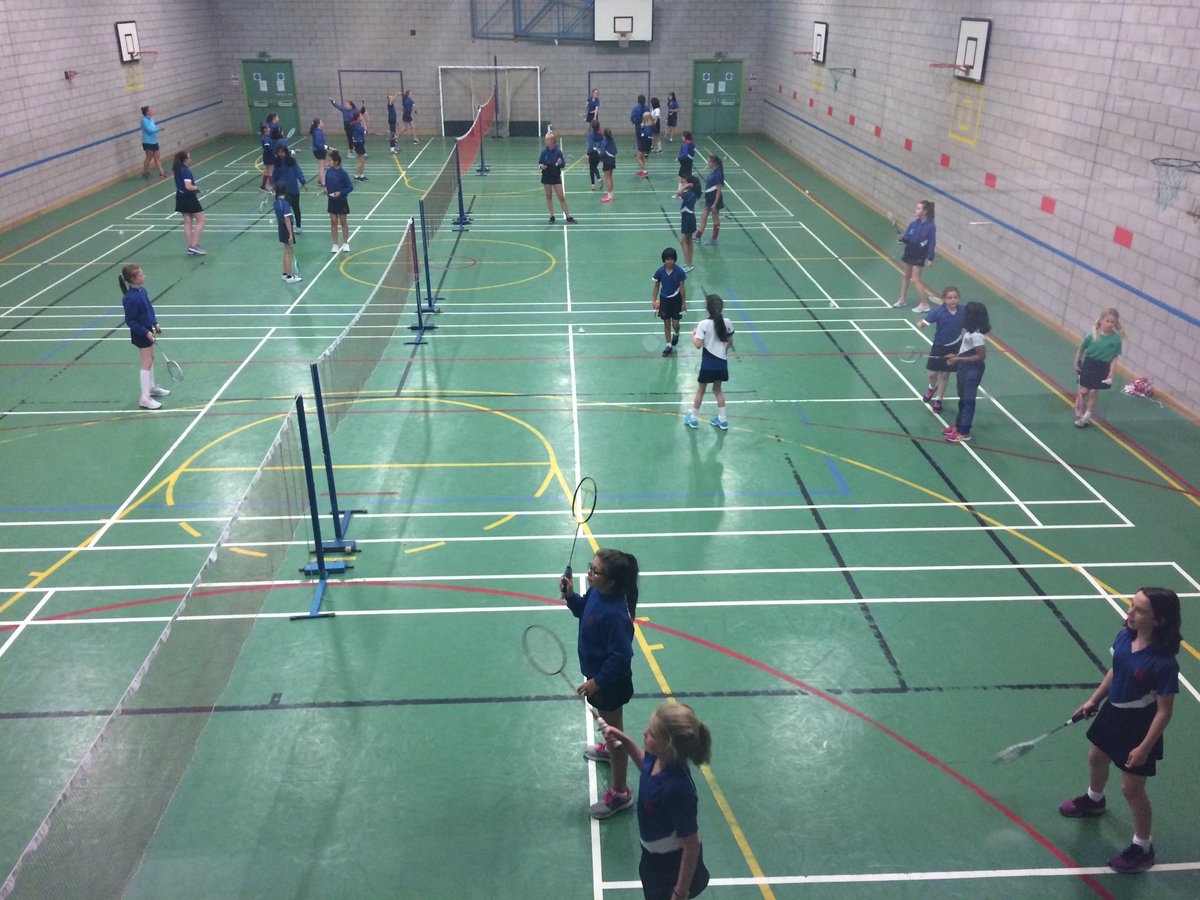 stgeorges_sport's tweet photo. Looks like our P6-L4 girls have been inspired by @KirstyGilmourr from @2017BWC with record numbers at first 🏸 club of the session! #teamstgs https://t.co/7f3WB87w1C