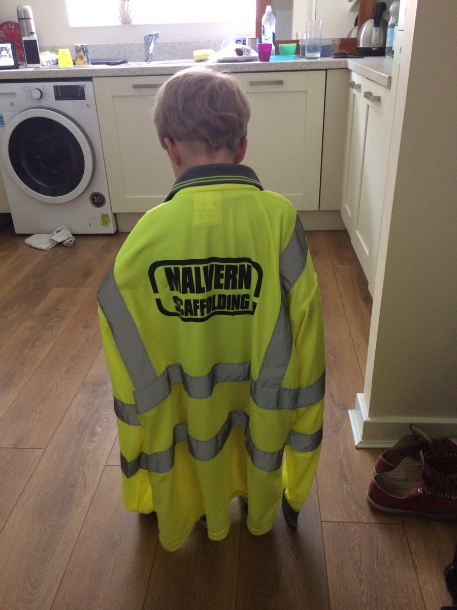 k_waring's tweet photo. @MalvernScaffold few years yet my boys 😂 https://t.co/oTkgcAluNJ