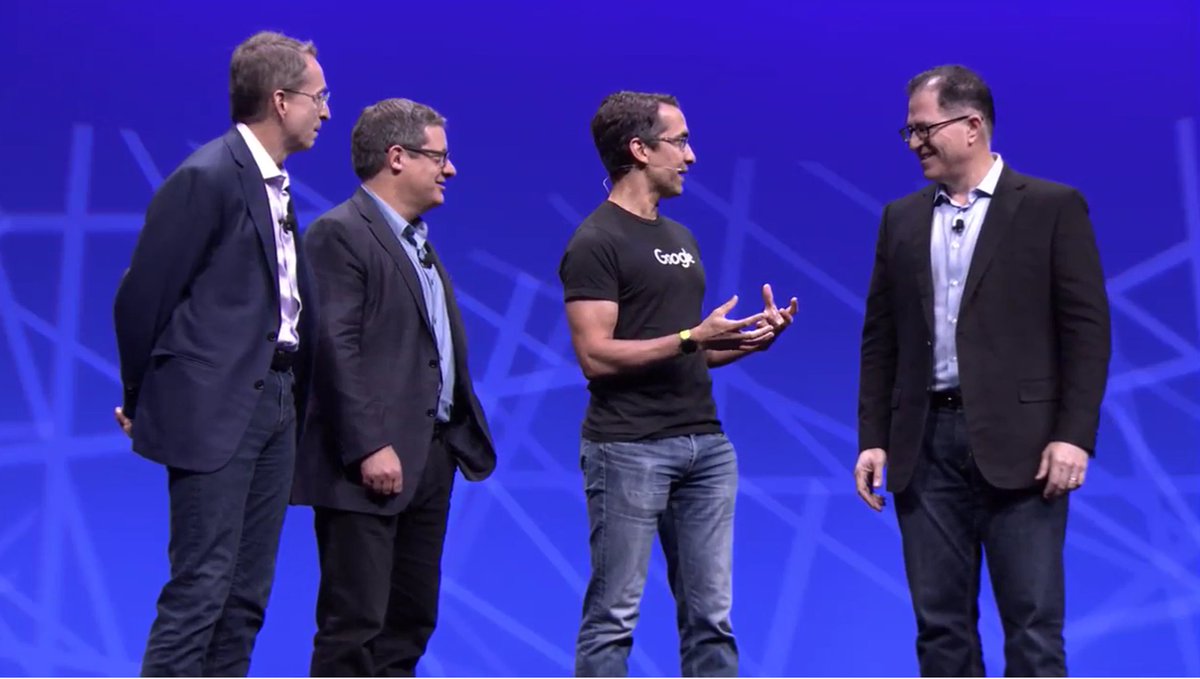cloudnativeapps's tweet photo. @sramji from @googlecloud on #VMWPKS  with Constant Compatibility built on project #Kubo #VMworld #VMworld2017 https://t.co/nq9mZUS2SI