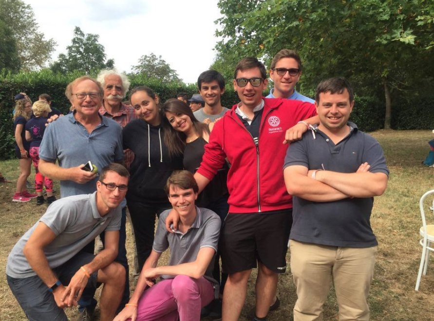 RACParisOuest's tweet photo. Week-end de formation avec @SOSAttitude ⛺️ #RotaractFrance #ClermontFerrand #ProudRotaractors #Rotary https://t.co/cNZOnl8yEt