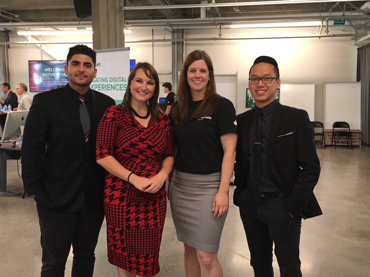 AriansTweet's tweet photo. Congrats @Iversoft @vicki_iverson @ShawnaActually @GraemeBarlow ! Amazing company, amazing growth and amazing event. #WeMarketThatApp https://t.co/5ts9CqMH6J