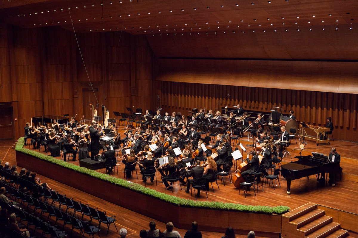 Ce soir le #SeptembreMusical accueille l'European Philharmonic of Switzerland, Lorenzo Viotti & @RCapucon #2m2c #AuditoriumStravinski