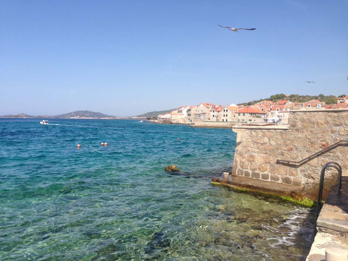 2Croatia's tweet photo. Prvic Island - Prvic Luka &amp; Prvic Sepurine https://t.co/x4AWQTTLet
