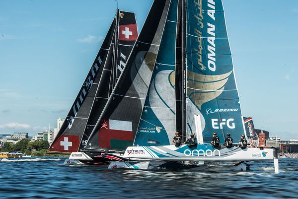 whitecapsmarine's tweet photo. It was an exciting weekend in Cardiff! #sailingfirst https://t.co/s7yRPfIC9B https://t.co/hczIL2LPkl