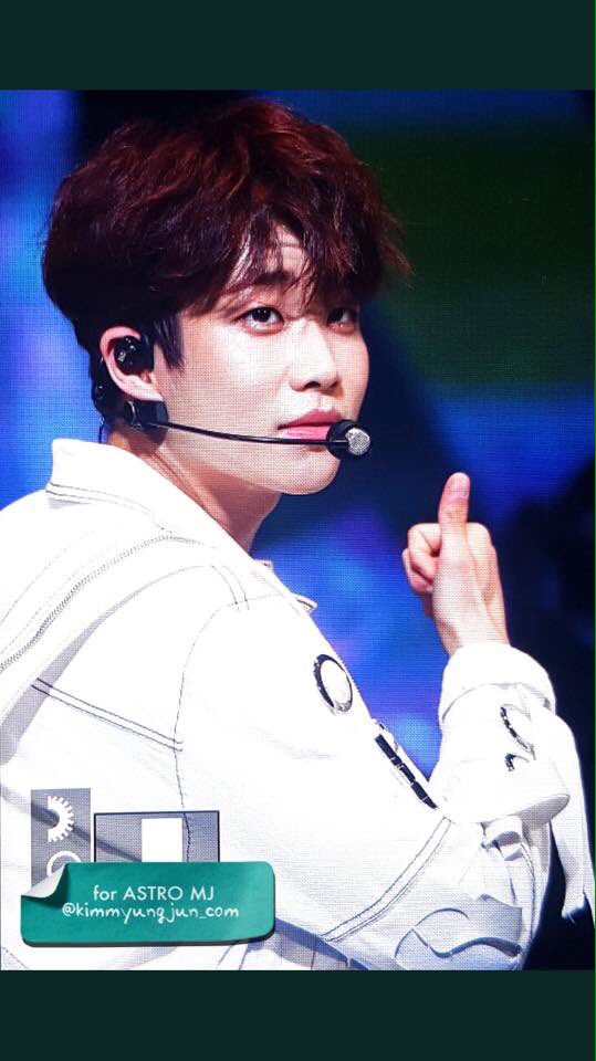 Turkey_ASTRO's tweet photo. 170829 ASTROAD JAPAN 2부
#아스트로 #ASTRO #라키 
#아스트로드 
( •̣̣̣̣̣̥́௰•̣̣̣̣̣̥̀ ) https://t.co/FroSHtyH2j