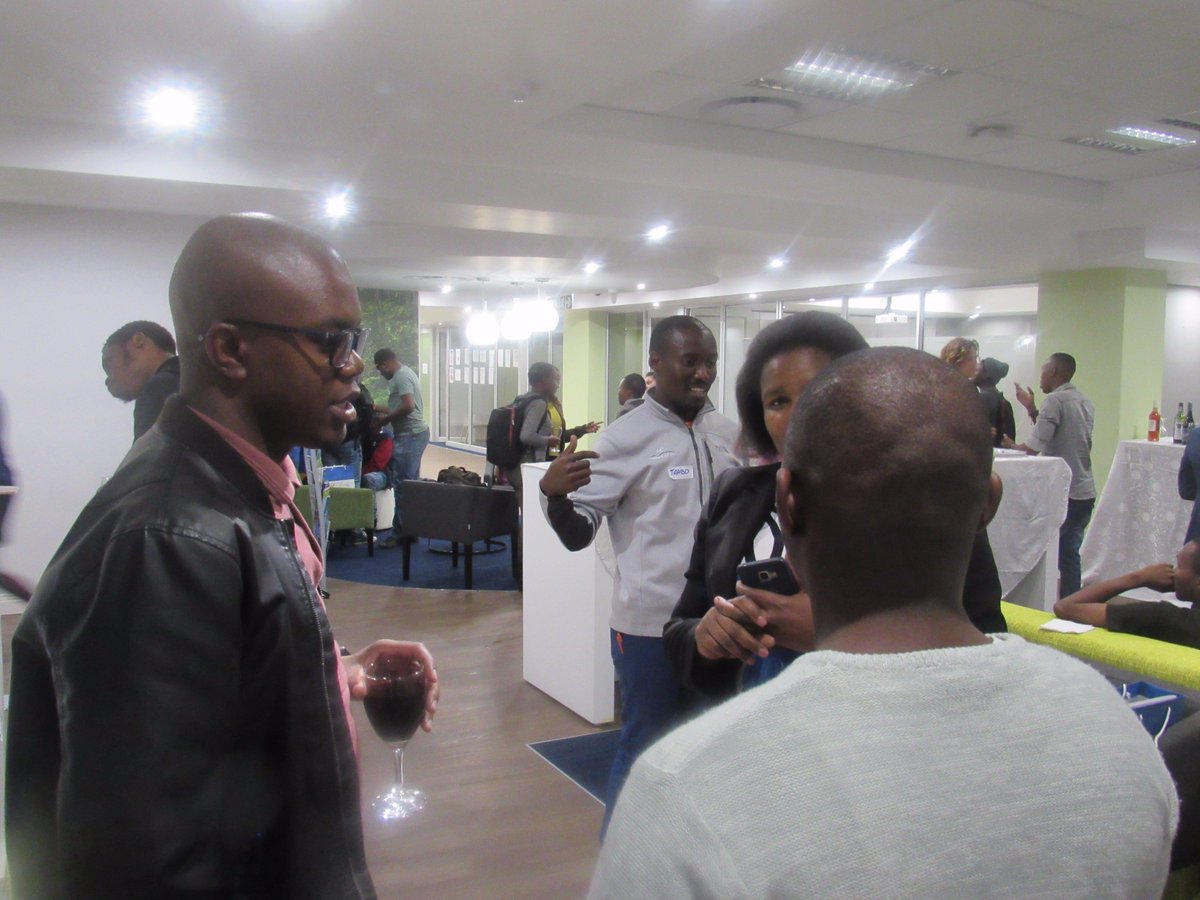 WaterResearchSA's tweet photo. Its a delightful evening  #imvelisi networking session  @GreenMatterZA https://t.co/L6VcfLdvzn
