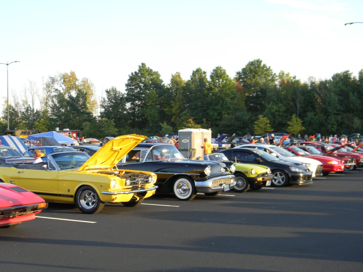 pentacareerctr's tweet photo. Car enthusiasts ..... Mark your calendar, Penta's Cruise-In is scheduled for Wed. Sept. 27 from 5 to 8 pm. https://t.co/7VfAosni58