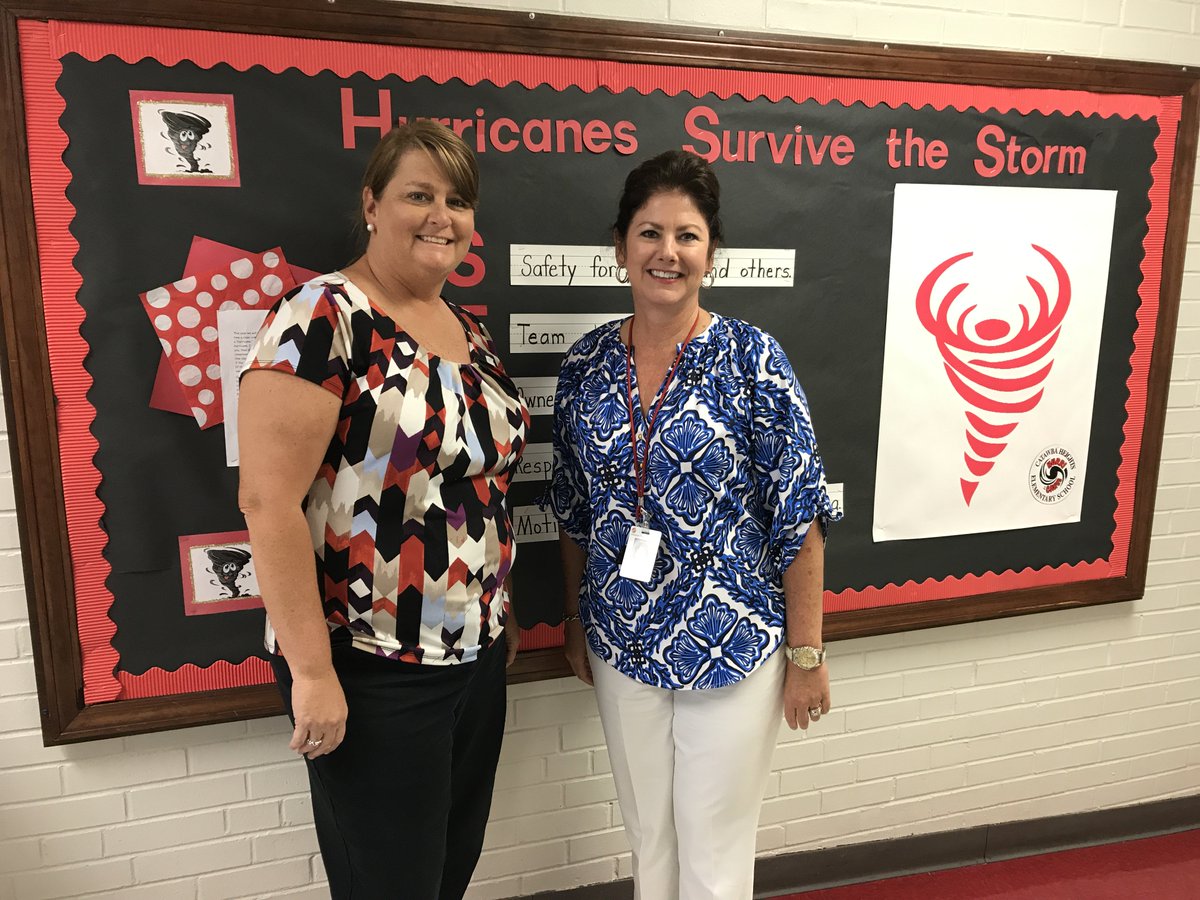 GastonSchoolsHR's tweet photo. Catawba Heights welcomes Ms. Hawkins, Ms. Ritchie, and Ms. Marlowe! We are thrilled you are part of our GCS Family!
#GCSHR
#FirstDayGaston https://t.co/poD0DNhQ6C