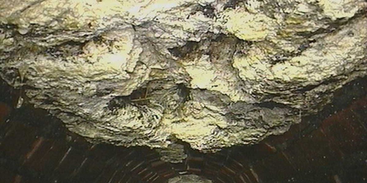 CWServicePros's tweet image. WATCH: What happens when you pour grease down the drain! buff.ly/2w8Ti0o @businessinsider #warning #garbagedisposal