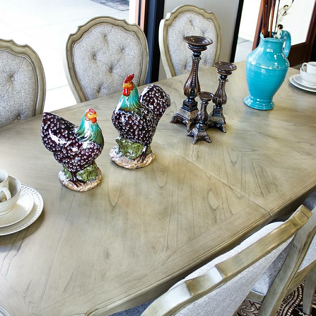 TICweb's tweet image. Loving the French country look of #TheImportCollection at #DelightedSpaces! TAG us in your collections! ImportCollection.com