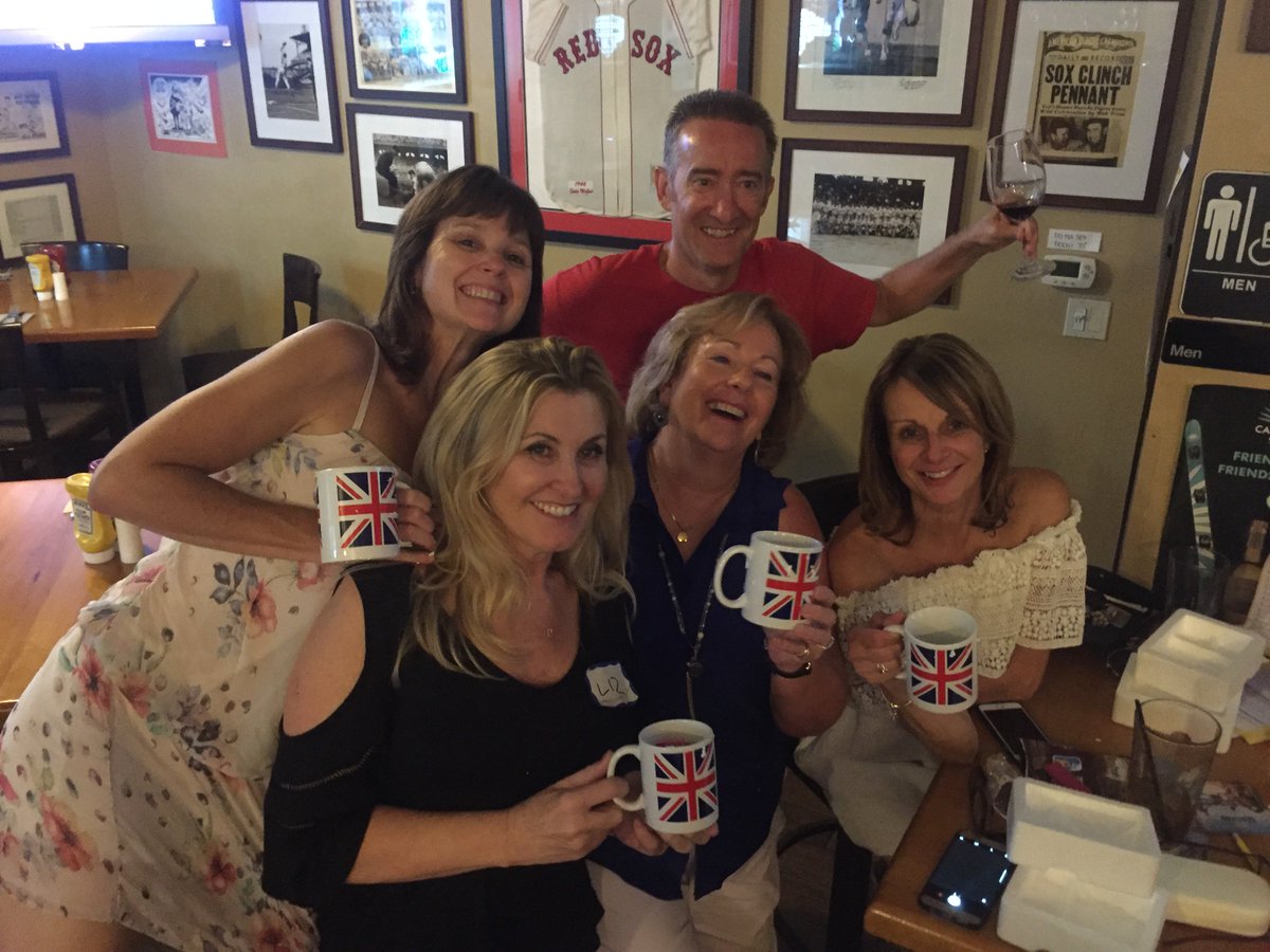 BritishBenevSoc's tweet photo. Nailed it There's No F in Talent! 1st place at Pub Quiz! #BBSEvents 🇬🇧🏆🍻🇬🇧🥂 https://t.co/0eoTVldUX3
