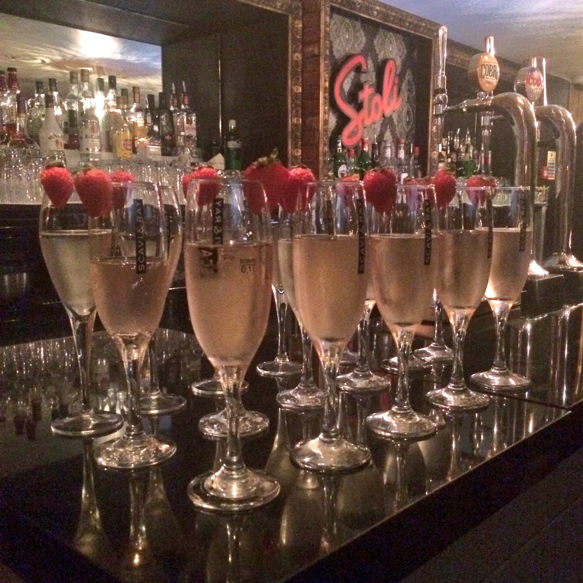 SunderlandBID's tweet photo. First up, refreshments at @proseccobarsun 🥂 #EatDrinkSunderland https://t.co/6Q2WDzkKE4