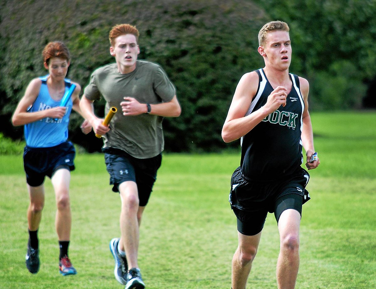 ReporterSports's tweet photo. CROSS COUNTRY: @NorthPennXCTF, @LaSalle_Sports looking strong in 2017. (By @khunter10) https://t.co/NeLvA65j9B https://t.co/Fue7JC2IHc