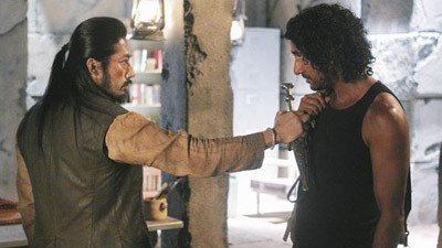 Ashellwyn's tweet photo. mange des Granolas devant "Lost : Sundown" (S06E06) #Betaseries #Sérievore https://t.co/ZFq0vkOB6D https://t.co/VPTO6ewxiy