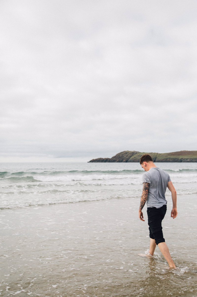 DanukeBlogg's tweet photo. We just got home from our trip to Pembrokeshire we had the best time and finally got to dip our feet in the sea 🌊 https://t.co/lPjVIMHNgl