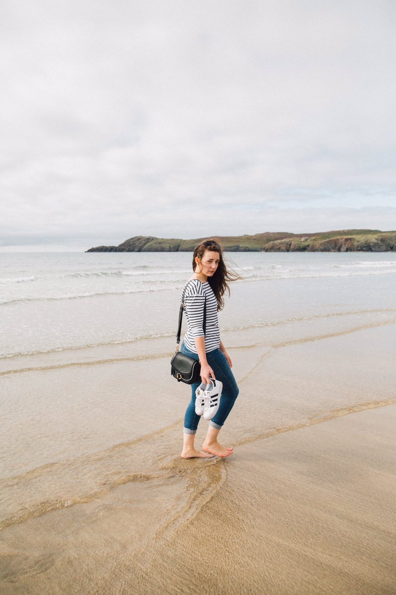 DanukeBlogg's tweet photo. We just got home from our trip to Pembrokeshire we had the best time and finally got to dip our feet in the sea 🌊 https://t.co/lPjVIMHNgl