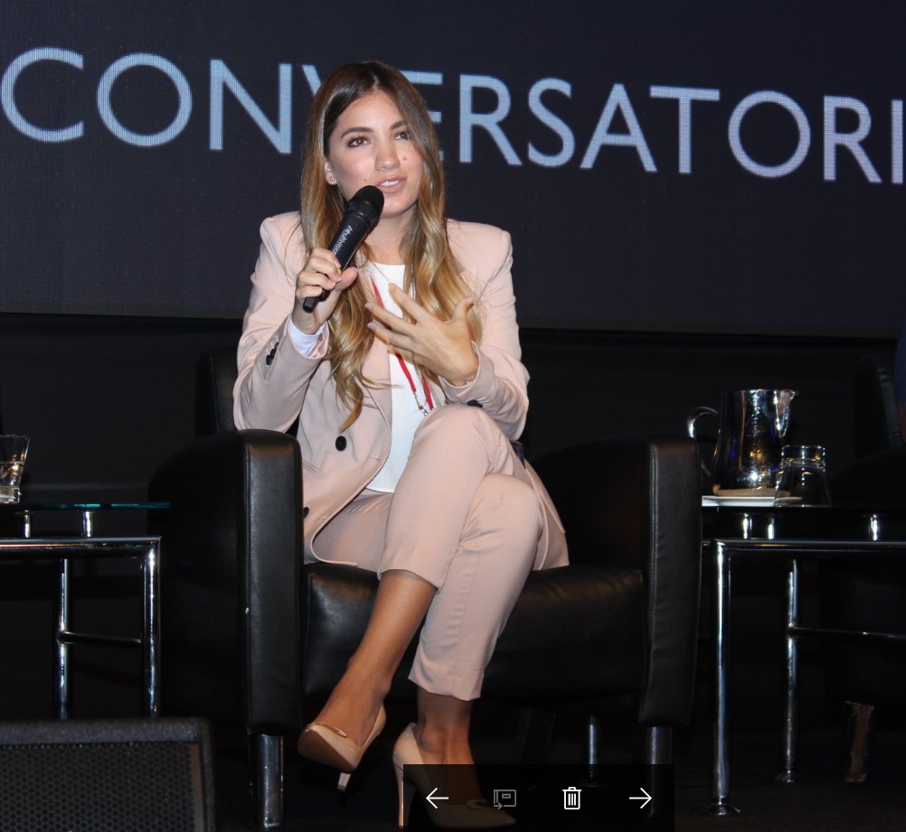 @NataliaMerino "Iniciamos como un equipo en un blog queriendo que sea el mejor y poder diferenciarnos"