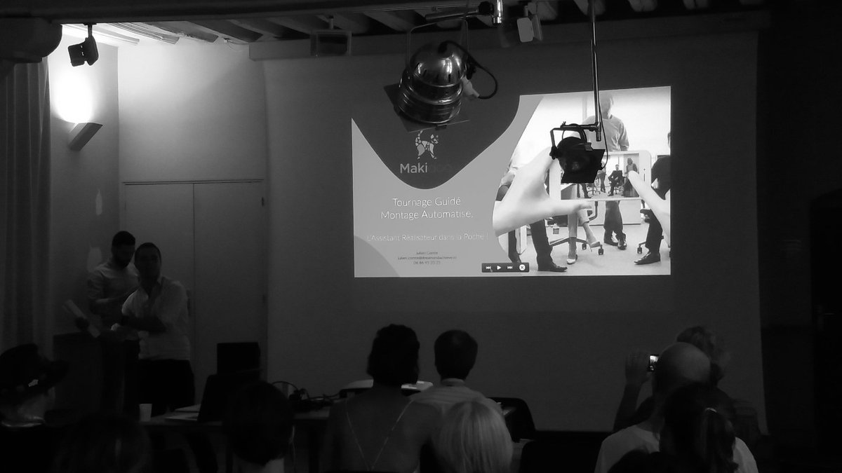 ElisabethTuron's tweet photo. #StorycodeGO #Angers - Julien Comte nous présente @MakidooApp - facilitateur pour vos #vidéos #mobiles https://t.co/N26ksKQPgB