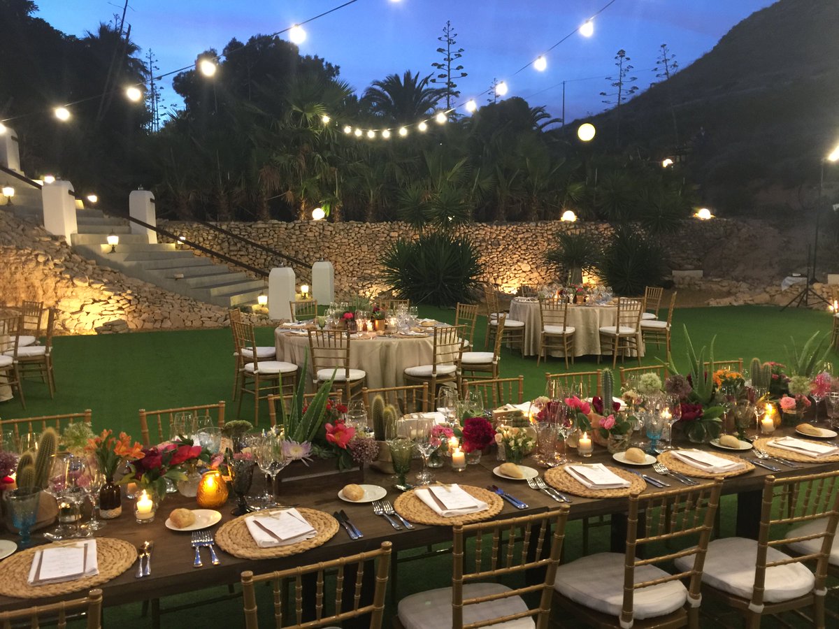 #celebraciones #bodas #laalmendrayelgitano #eventos #diasespecialesenlaalmendrayelgitano #aguaamarga  #almeria 
www,laalmendrayelgitano.com