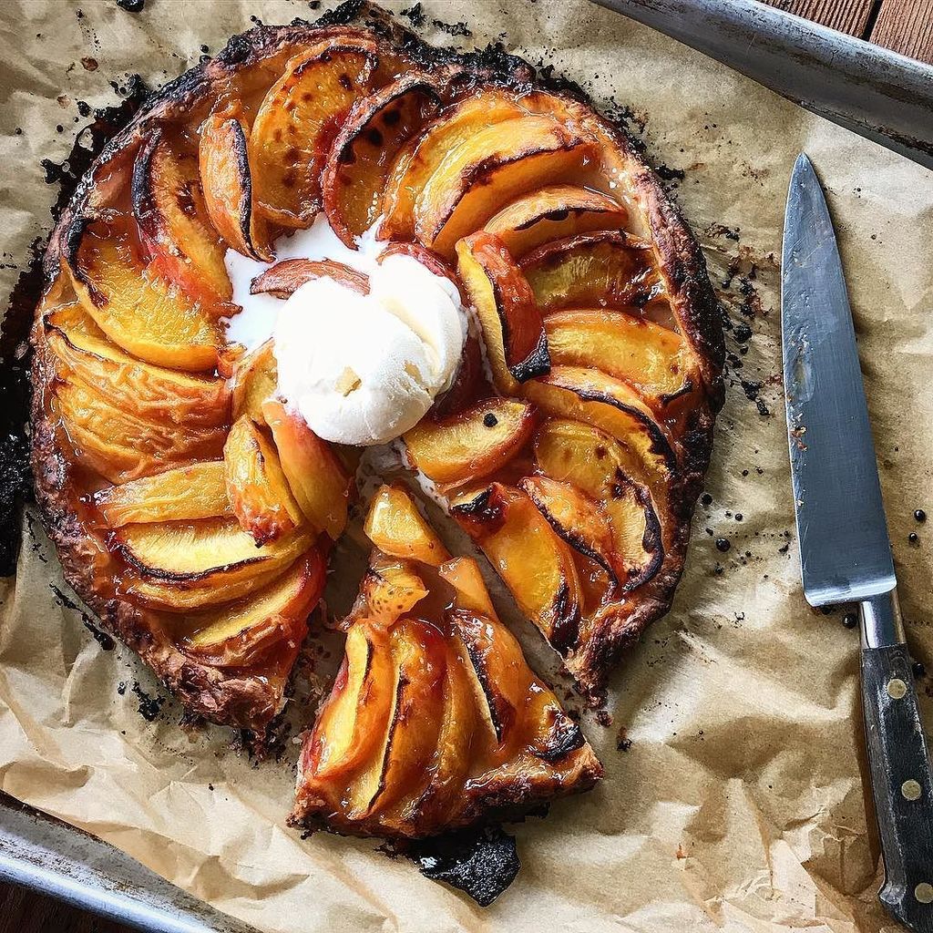 jessiesbakes's tweet photo. jumped on the "galette with scoop of melting vanilla ice cream" bandwagon. #alwaysafollower #peaches #galette #jessiesheehanbakes https://t.co/ZFDZx0zinK
