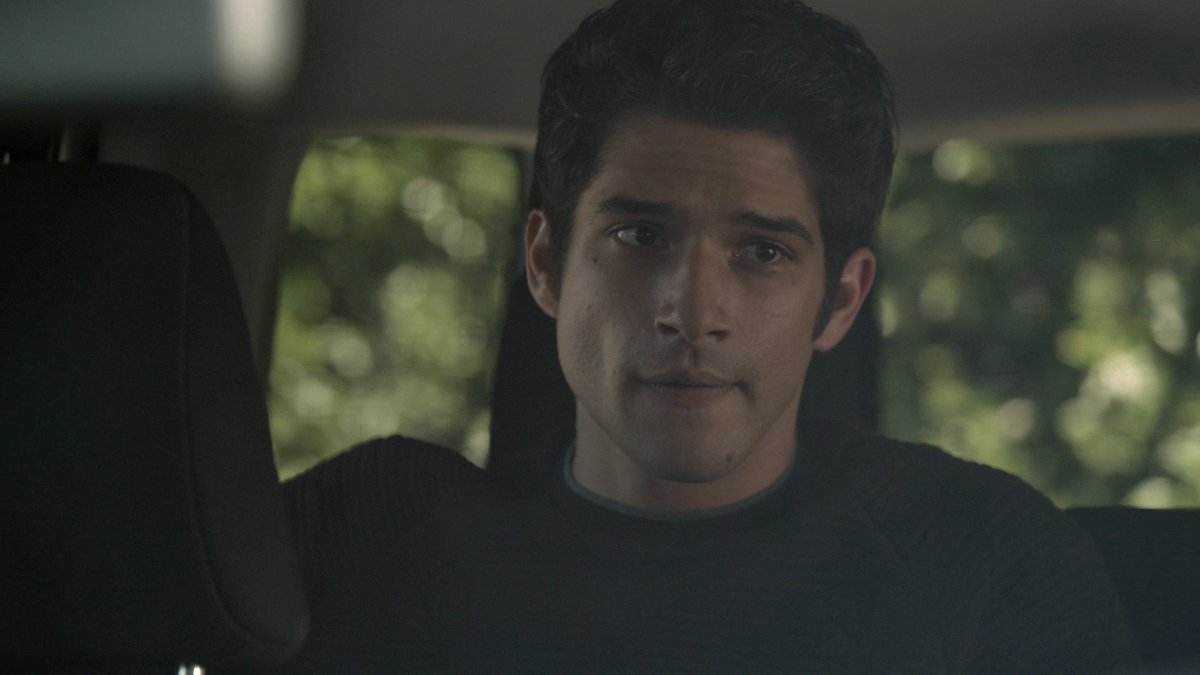 MTVteenwolf's tweet photo. Scott has a plan, but Argent doesn't like it. It might be too dangerous. https://t.co/a7sEEMgccV