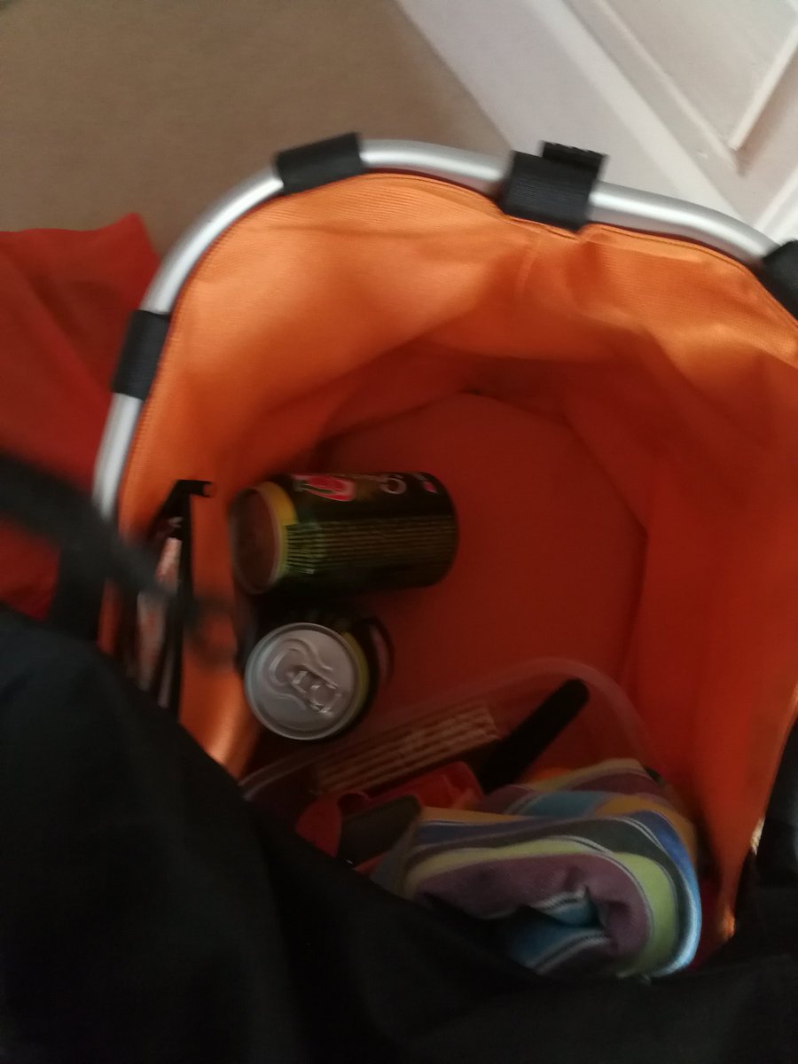 mitMirGermania's tweet photo. Qué nunca me falte... #Guarana #DrogasFuertes https://t.co/F1E9yehZrE