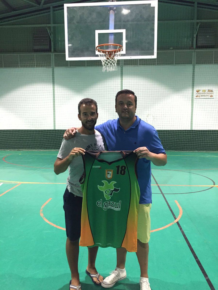 CBAlcalaGazules's tweet photo. Fran Cordero y Curro Lopez serán los encargados de dirigir la próxima temporada a nuestro equipo senior en la competición provincial.. (1/3) https://t.co/WitSQjZ1nu
