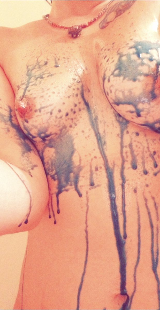 AliceKittenX's tweet photo. NEW PAGE!!! Adding photos to my profile. You can find me on @skype at live:alicekitten1 https://t.co/mtRaCv8ZVw
