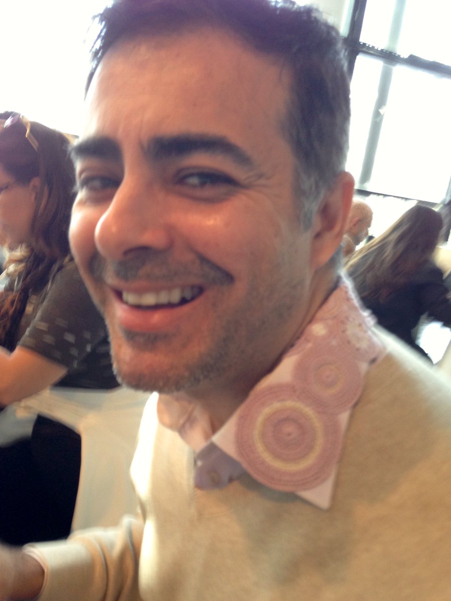 martadedivitiis's tweet photo. Vejam a camisa Solange Arruda que @jamessilversmag está usando! Colarinho detalhado em crochê #SPFW44 #fashion #martadd https://t.co/UwtcLMFxUn
