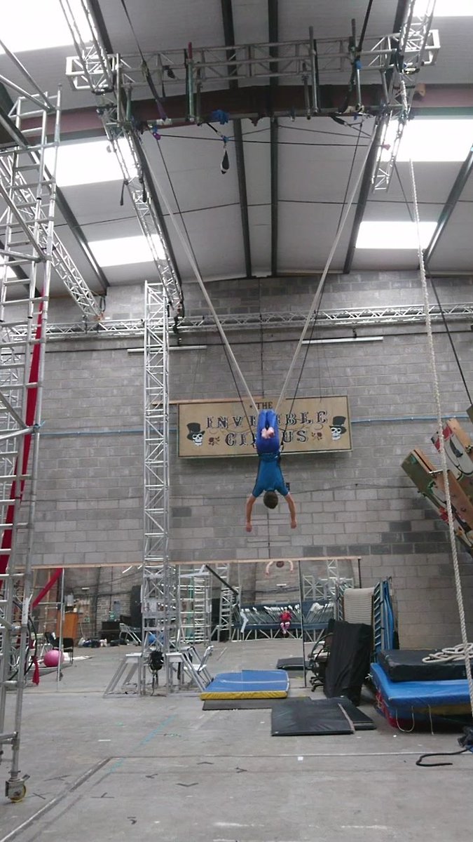 andyd0dd's tweet photo. Fun day at the #Circus learning a few skills. #cloudswing @TwoTravlrs #vanlife https://t.co/z79YHrN5RO