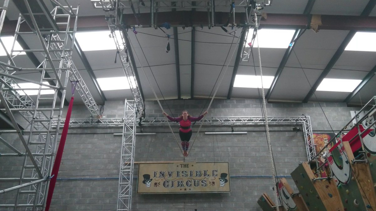 andyd0dd's tweet photo. Fun day at the #Circus learning a few skills. #cloudswing @TwoTravlrs #vanlife https://t.co/z79YHrN5RO
