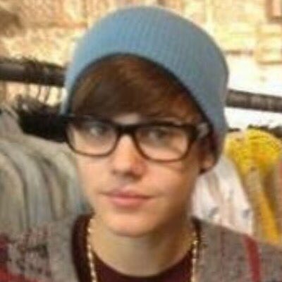 FlawlessxxDrew's tweet photo. bari biraz daha fakeliebers tiviti atayım  #DreamTVdeBüyükFinal #JustinBieber https://t.co/wVa9t5Bj9c
