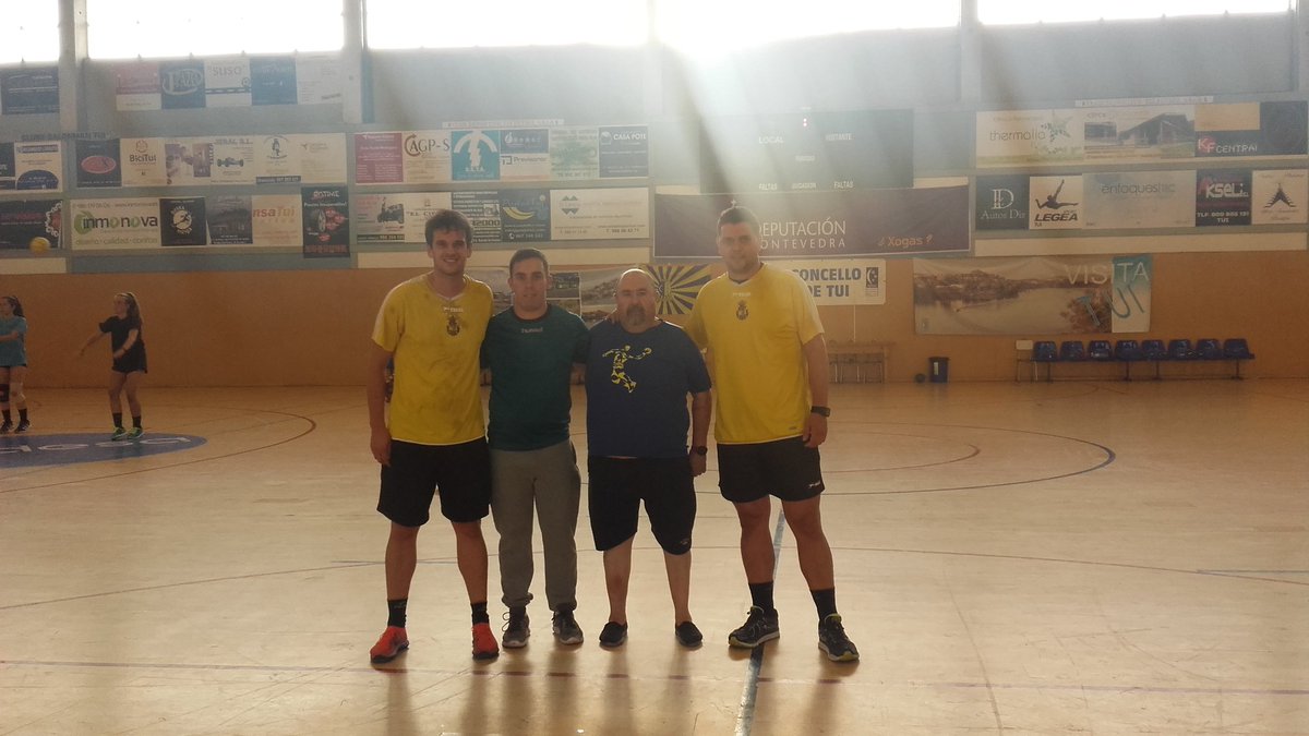 Sergioarb24's tweet photo. Pruebas fisicas superadas, gracias al club @BM. TUI y en especial a Manolo y a Miguel su presidente,por habernos prestado sus instalaciones https://t.co/zAGE0TwBN5