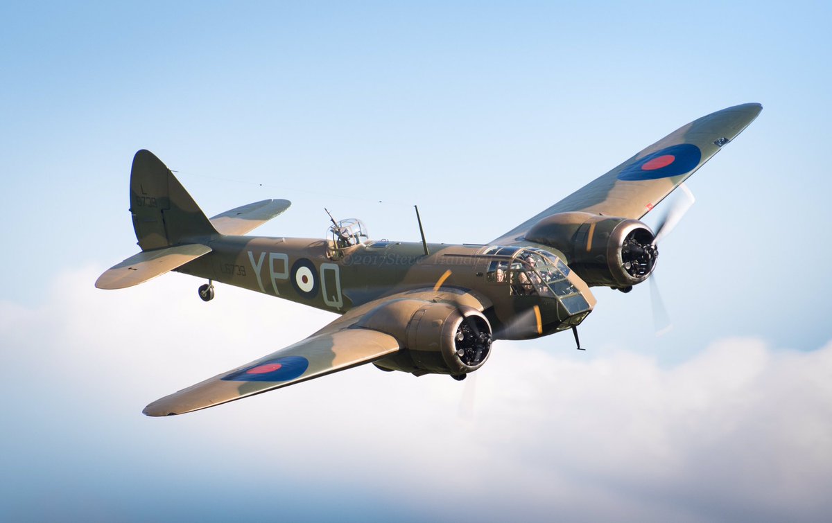 steve616h's tweet photo. Old school displays at #propsandpistons East Kirkby on Monday. The Bristol Blenheim on another low pass. @NX611JustJane https://t.co/ru7uAVBWkF