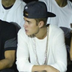 FlawlessxxDrew's tweet photo. belieber olmak ne kadar güzel bir şey be bi kere adımız bile güzel anlamı çok güzel #DreamTVdeBüyükFinal #JustinBieber https://t.co/d7Qanwh43t