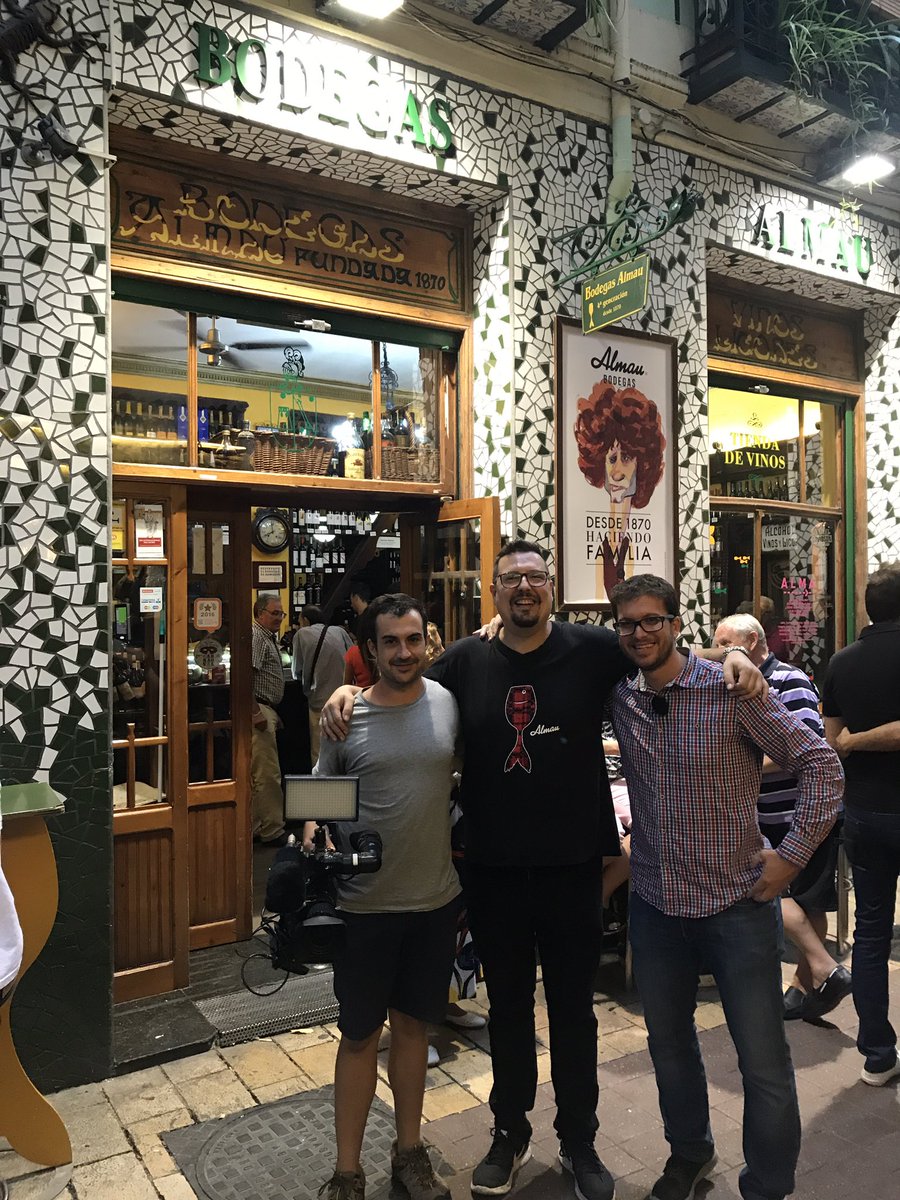 BodegasAlmau's tweet photo. Gracias por la visita a los chicos de @Temperotv nos vemos pronto https://t.co/HtiV6dp1DT