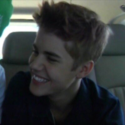 FlawlessxxDrew's tweet photo. justin gerçekten harika bir kişiliğe sahip ona açıkça düşman olanlara hep iyilikle yaklaşıyor idol #DreamTVdeBüyükFinal #JustinBieber https://t.co/XbWAW5zZpE