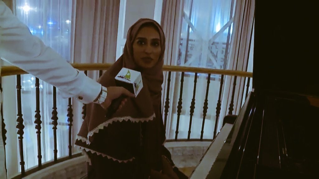 rawandmeetups's tweet photo. تقرير عن #لمّة_روند 💜 مع قناة #الدمام الفضائية (@dmm_tv) التي حدثت في #باتي_فرانس (@PattisFrance). 
رابط التقرير 👇🏻
https://t.co/oRe273JAfh https://t.co/TFqPKAIbyc