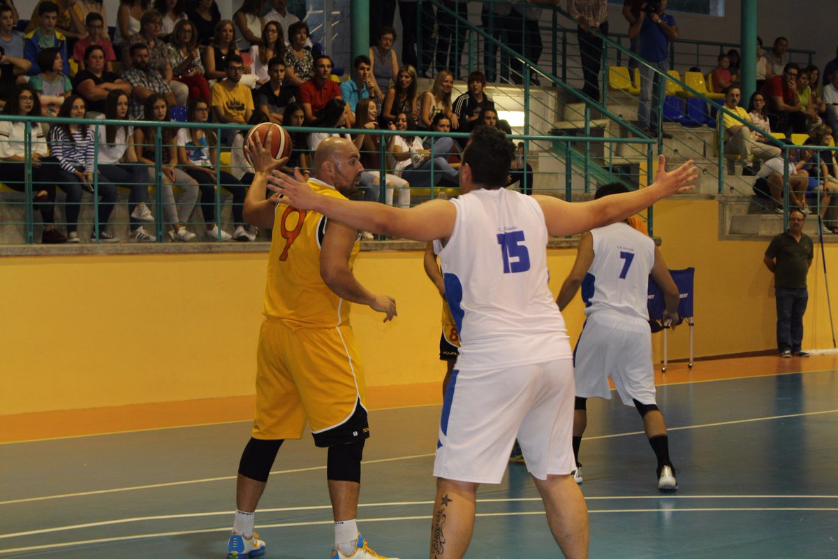 CBLaSolana's tweet photo. TROFEO DIPUTACIÓN DE CIUDAD REAL | Arrancamos los 1/4 de final el sábado 2 a las 19:00 en La Moheda ante  @CBDaimiel https://t.co/lpISij3lrG https://t.co/oA37Dhhg6K