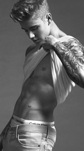 jdbilgin's tweet photo. anne dur zaten ortalık karışık ders saati değil #DreamTvdeBüyükFinal #JustinBieber https://t.co/vwDnnUXR1J