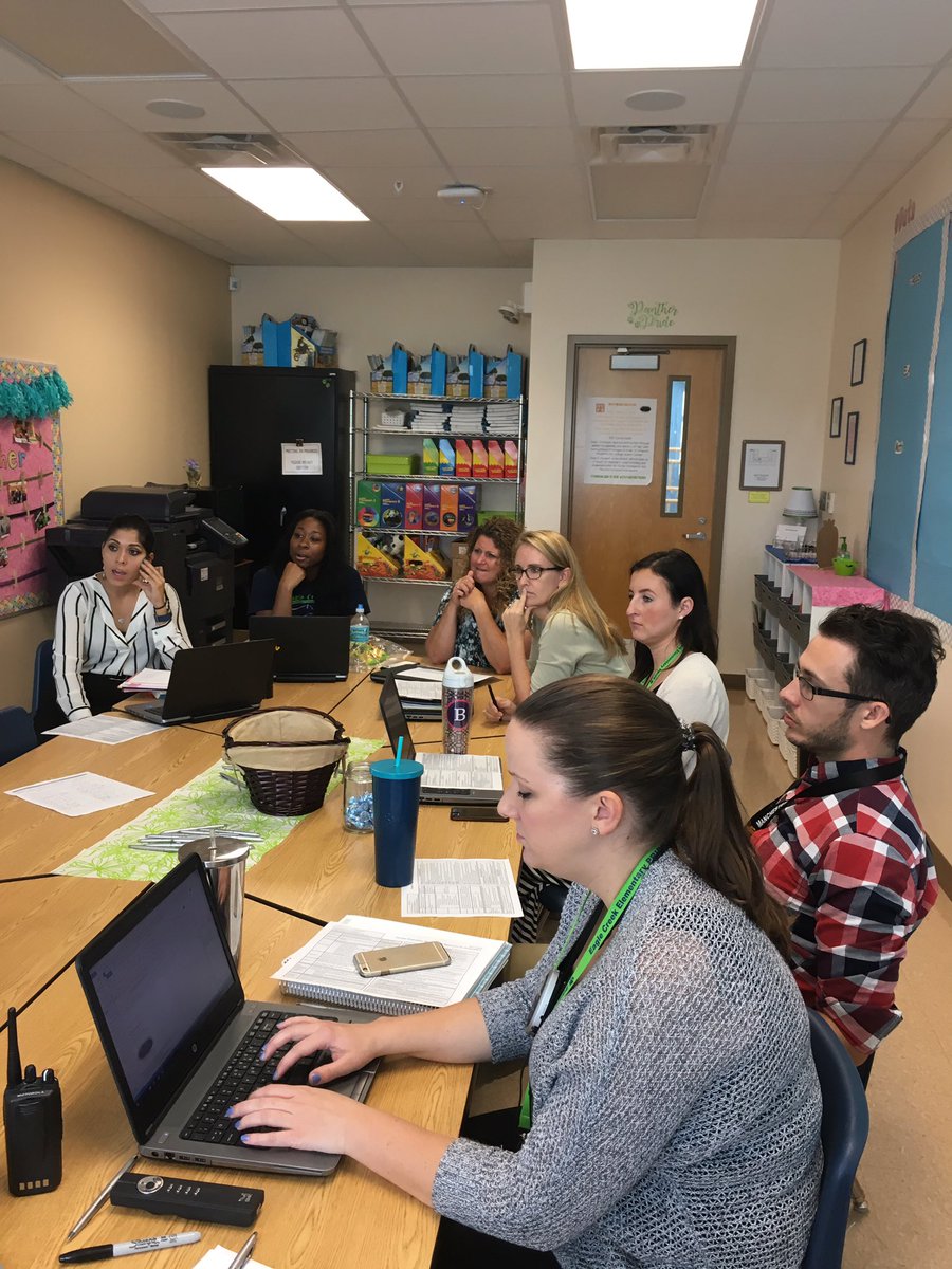 ECE_ELEM's tweet photo. @ECE_4thgrade working hard during planning today! https://t.co/V1HAq7qGGU
