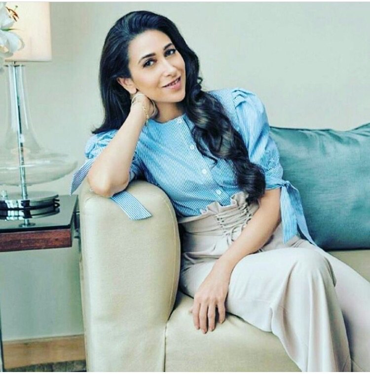 KarismaK_FC's tweet photo. Karisma in Gardens Cover.. https://t.co/aaKMDQUktb