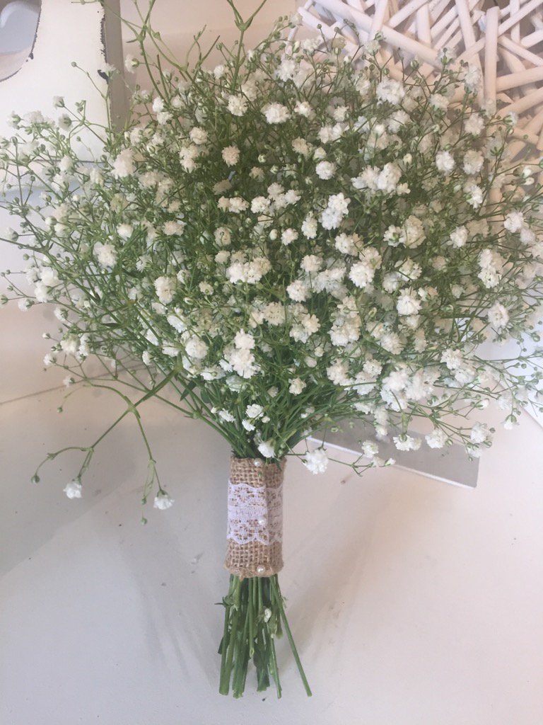 thesecretgdn's tweet photo. Getting married next year?
Come say 'hello' at Fanhams Hall Wedding Fayre on 10 September #florist #ware #hertford https://t.co/vF7wPOmC6s