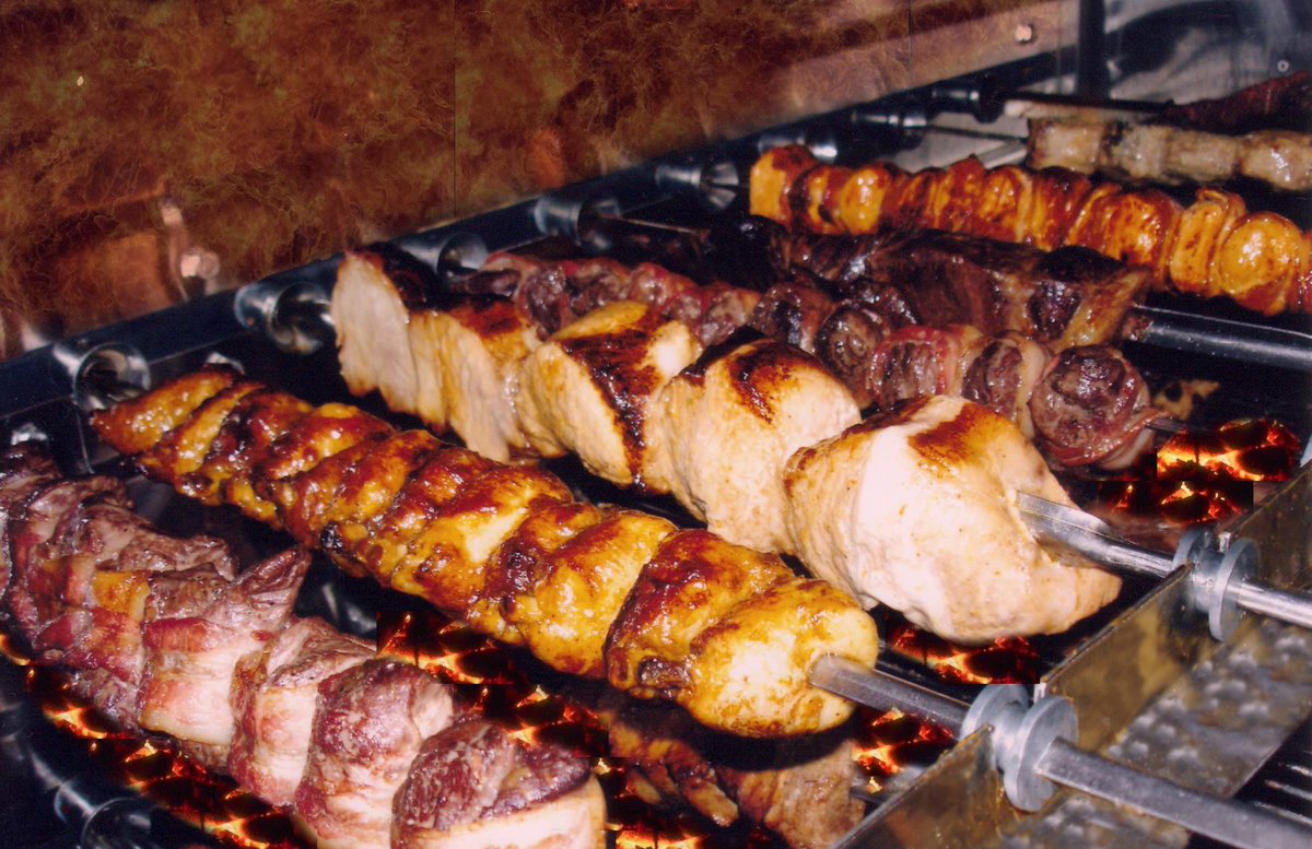 comeketorest's tweet photo. Are you in need of Labor Day plans? Don't forget to order from Comeketo for your get together! We deliver!! https://t.co/12Ck4bXcBZ https://t.co/6uadjMaNTQ