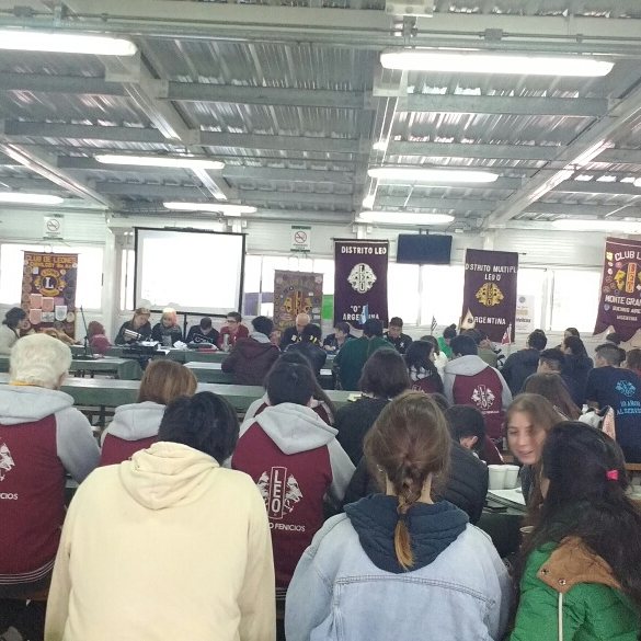 LeosArgentina's tweet photo. Los días 26 y 27 de Agosto se realizó la Primera Reunión con Delegados del distrito "O"-5 en la ciudad de Chivilcoy.
#ClubLeo #LeosArg https://t.co/yU59yGiQzu